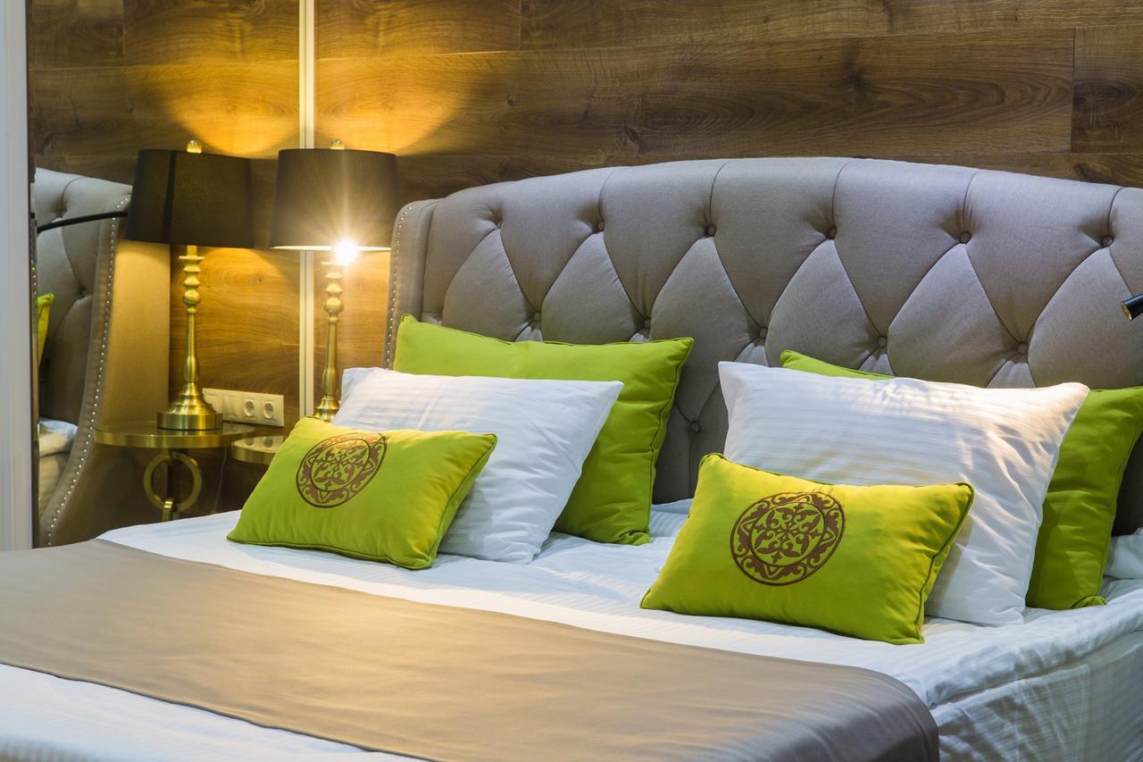 Qonaq Hotel Asztana Kültér fotó
