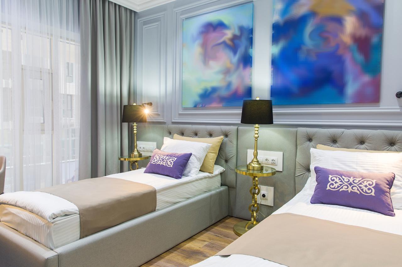 Qonaq Hotel Asztana Kültér fotó
